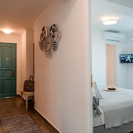 Nikis Village 3*