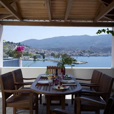 Nikis Village 3*